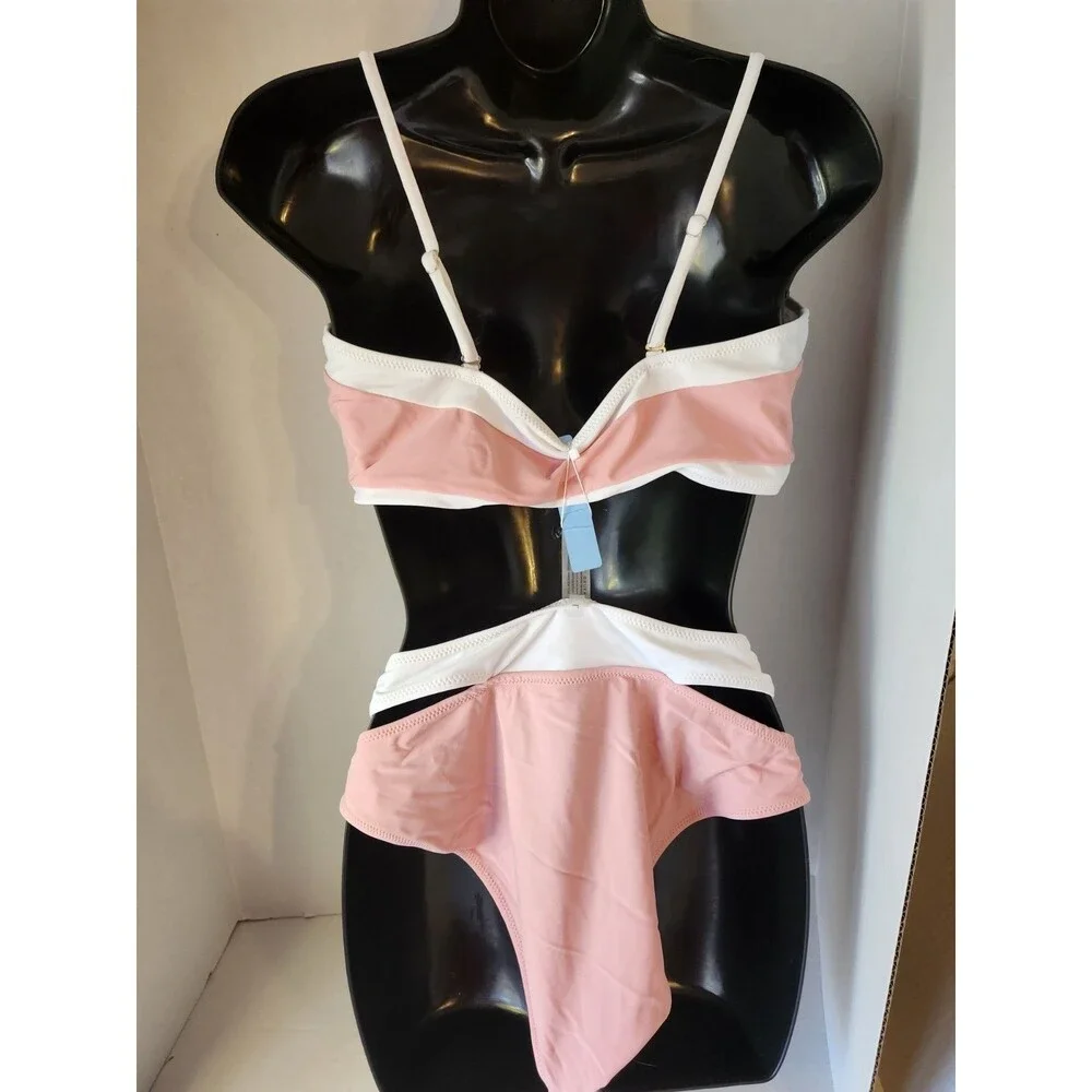 Live Life On The Beach Women's  2 piece Bathing suit  Size Large NWT